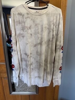 Hollister Tie Dye Long Sleeve Tee Men’s Large – Tiger Graphic Curved Hem Shirt
